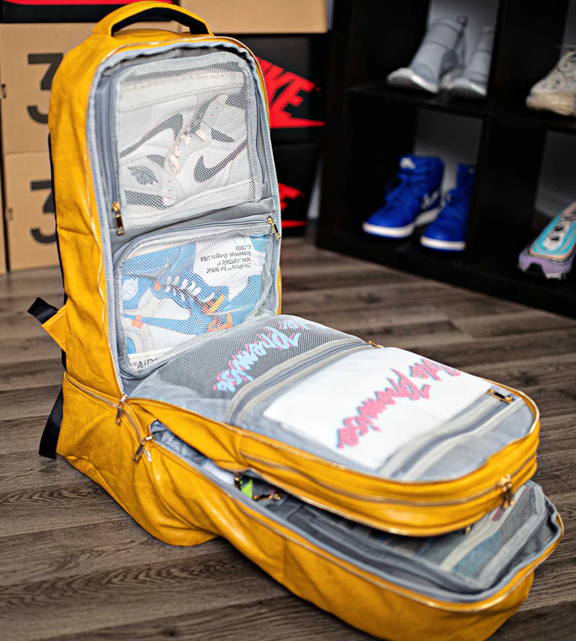 Large Capacity Duffle Bag with Detachable Strap for Weekend Travel