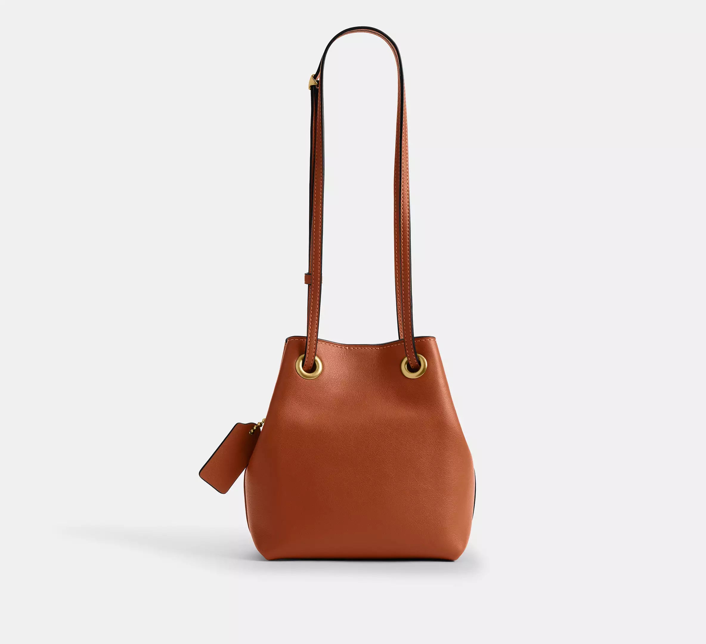 Mini lightweight bucket silhouette fit casual daily street outfits